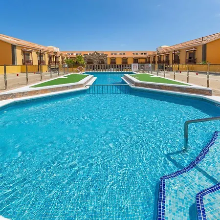 Дом отдыха Medano4you The Guachinche House *