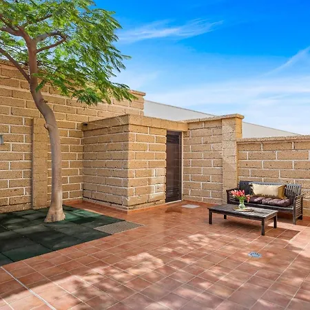 Дом отдыха Medano4you The Guachinche House