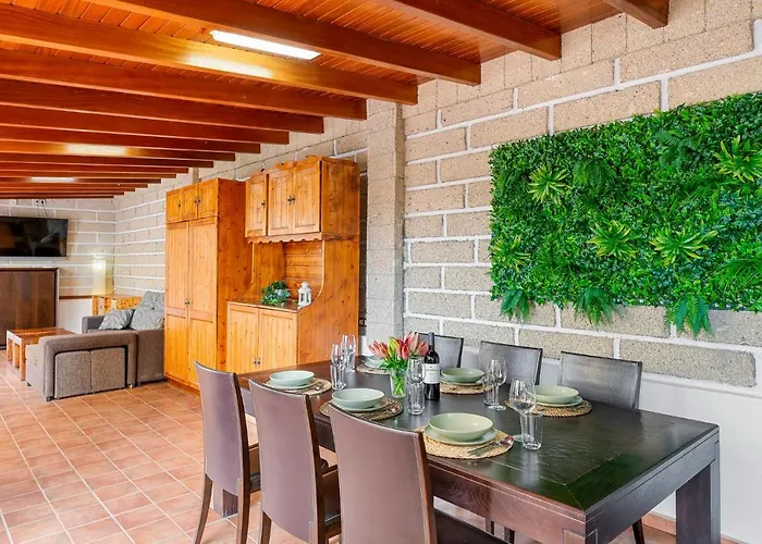 Medano4you The Guachinche House